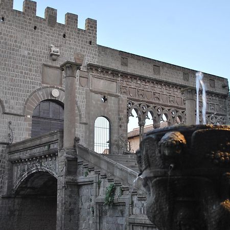B&B Centro Storico ヴィテルボ エクステリア 写真