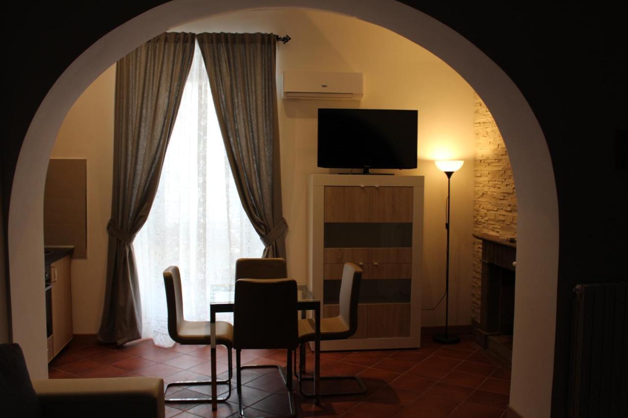 B&B Centro Storico ヴィテルボ エクステリア 写真